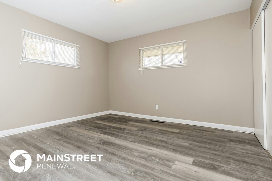 Building Photo - 4352 Ashgrove Dr