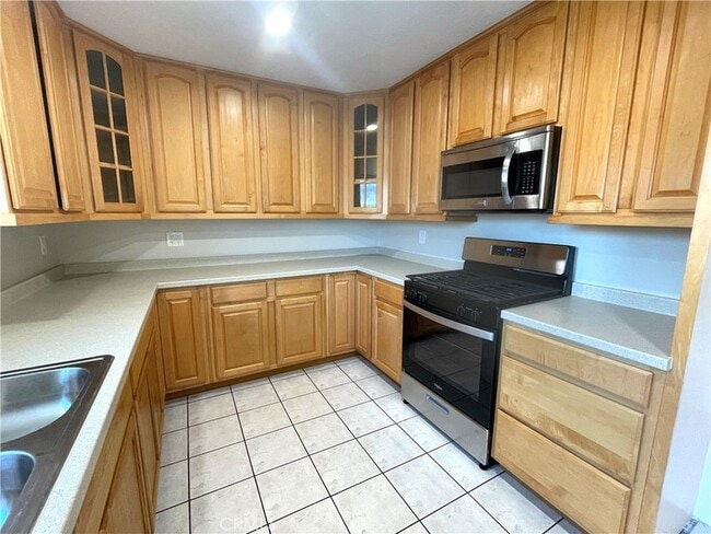 Building Photo - 14332 Thunderbird Cir