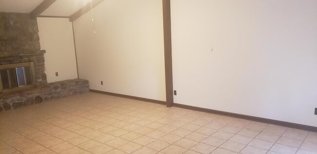 Building Photo - 11319 Ethan Allen Dr