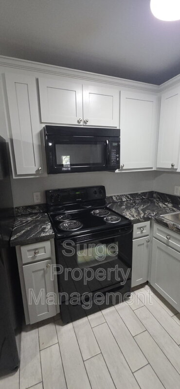 Building Photo - 9108 Lanham St