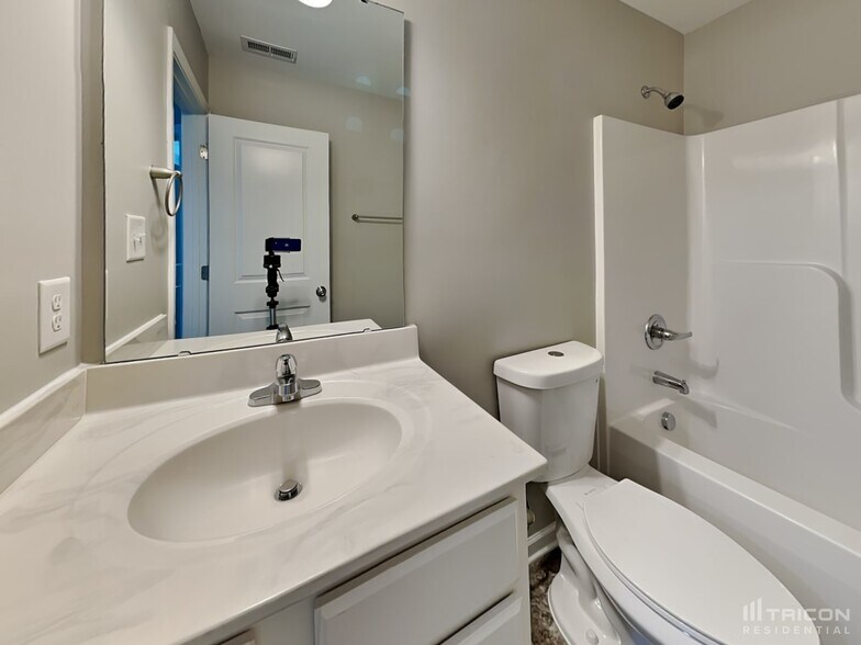 Building Photo - 147 Cattail Ln