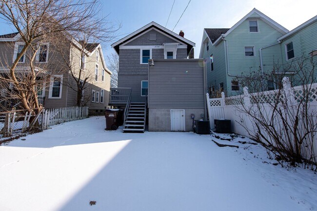 Building Photo - 4507 Ashland Ave