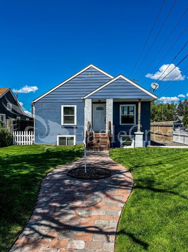 Primary Photo - 1589ALDER