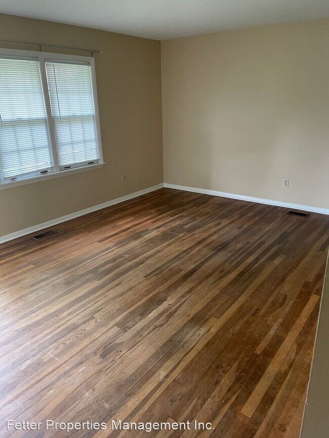 Building Photo - 3 br, 1 bath House - 2618 Vogel Rd