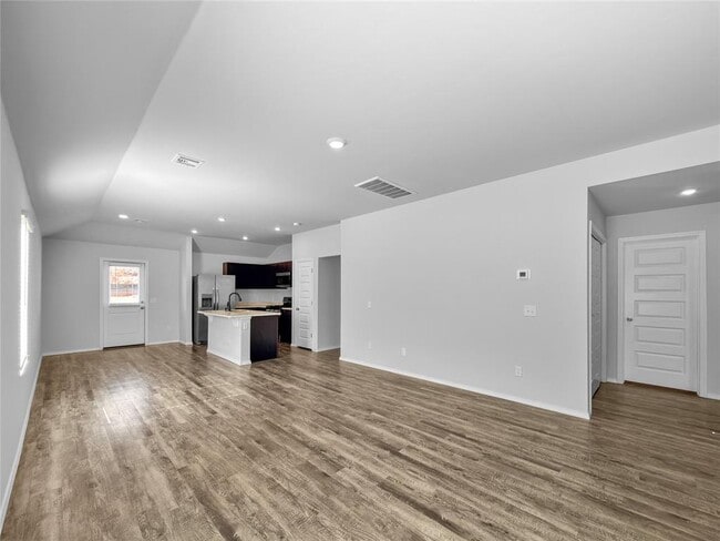 Building Photo - 1211 Clydesdale Dr