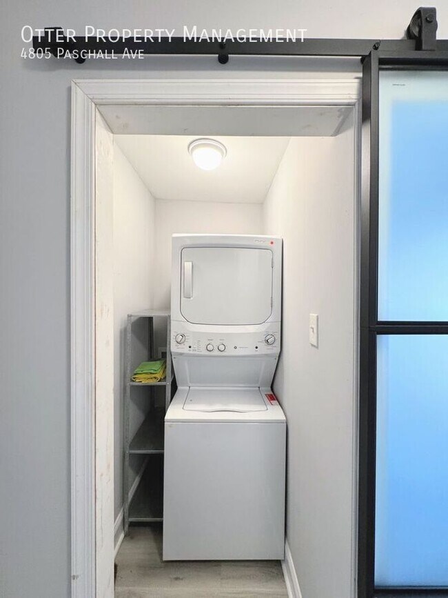 Building Photo - 4805 Paschall Ave