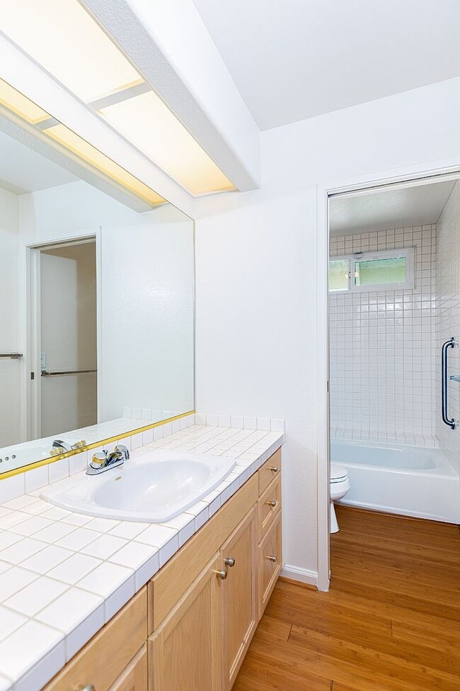 Building Photo - 95-289 Naaualii Pl