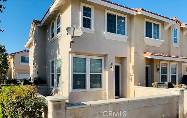 Building Photo - 15447 Pomona Rincon Rd