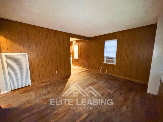 Building Photo - Cozy & Affordable 2BR Home - $775.00/ Month!