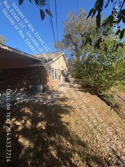 Building Photo - 518 N 8th St