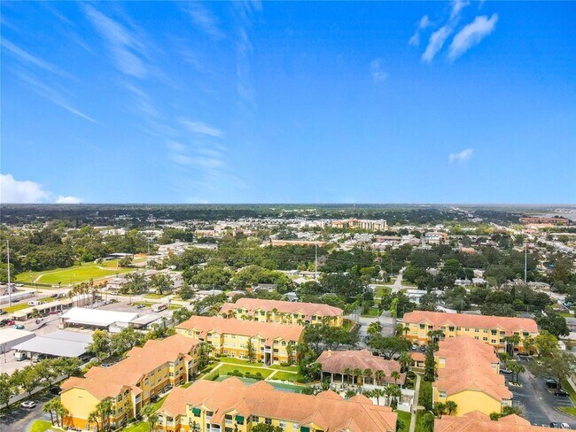 Building Photo - 10764 70th Ave