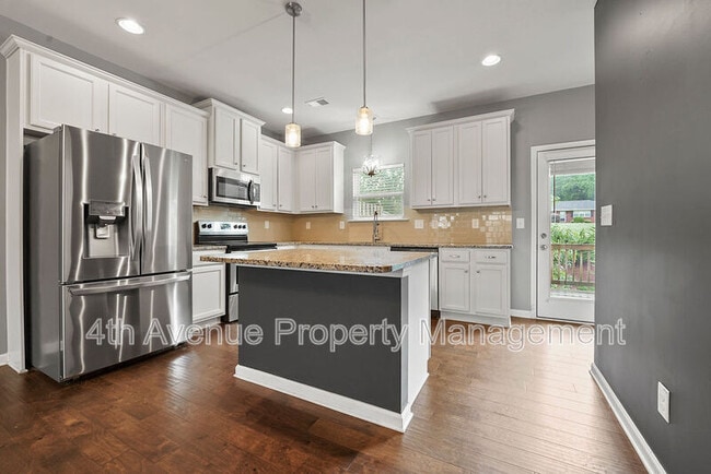 Building Photo - 3478 Abbey Wy