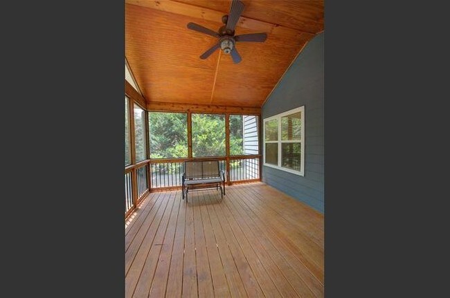 Building Photo - 1210 Rocky Rd