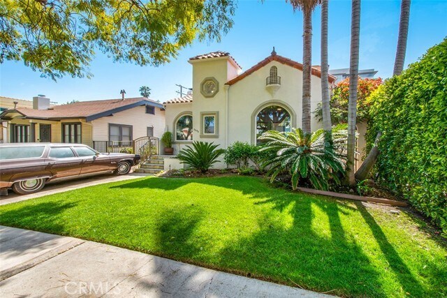 Building Photo - 8848 Ashcroft Ave