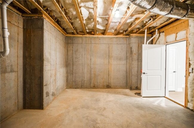 Building Photo - 3963 Enclave Wy