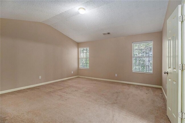 Building Photo - 2781 Parkway Cove