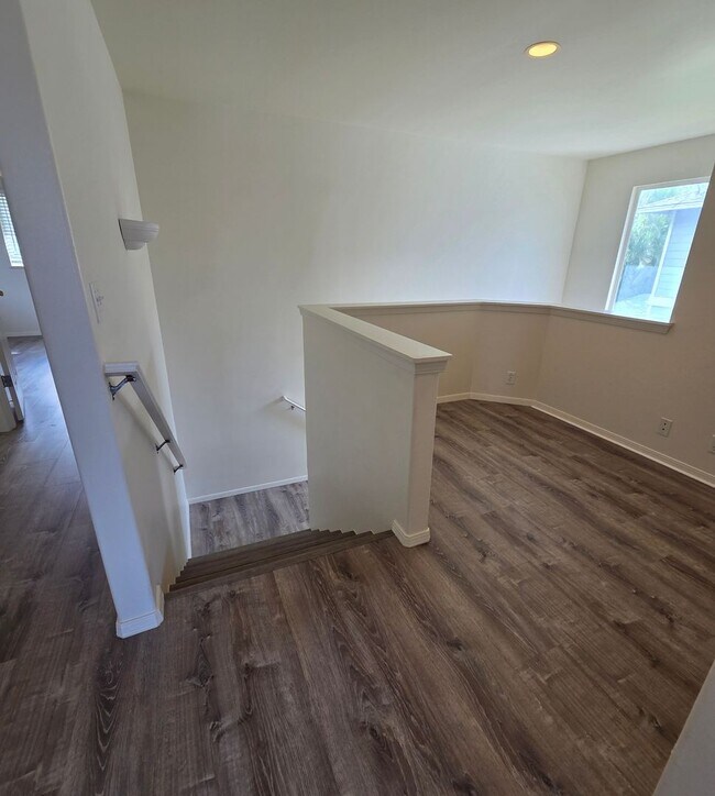 Building Photo - 3/2.5 home in Piilani Villages