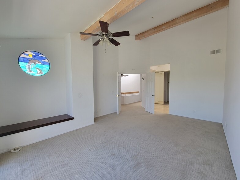 Main Bedroom - 1870 Outrigger Ln