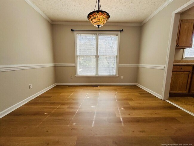 Building Photo - 5018 Summer Ridge Rd