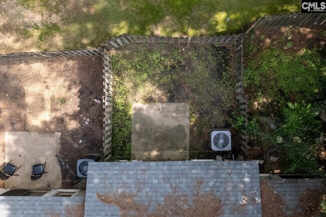 Building Photo - 107 Manorview Ct