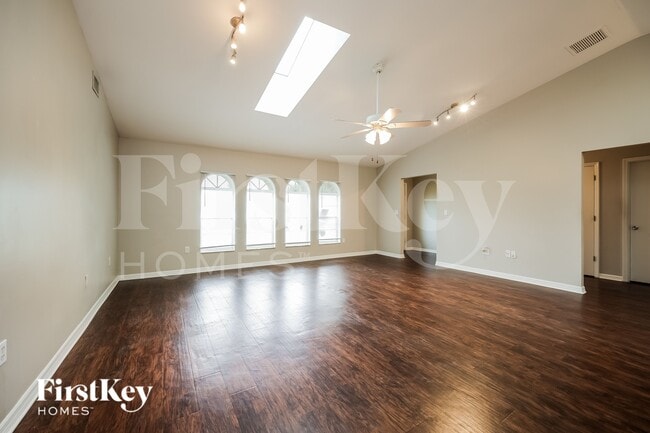 Building Photo - 23504 Avacado Ave