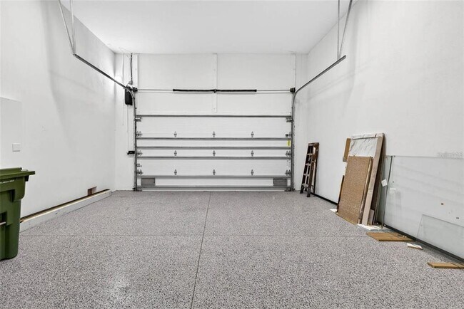 Building Photo - 4426 W Euclid Ave