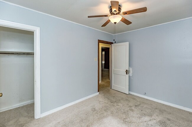 Building Photo - Cozy 2-Bedroom Home in Pascagoula