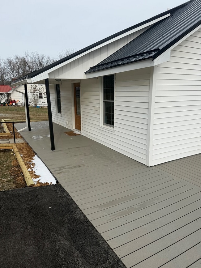 Building Photo - 520 Virginia Ave