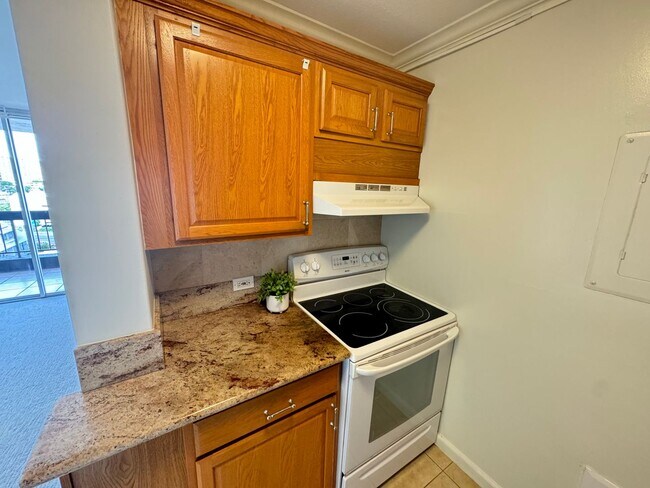 Building Photo - * $500 Credit Towards the First Month's Re...