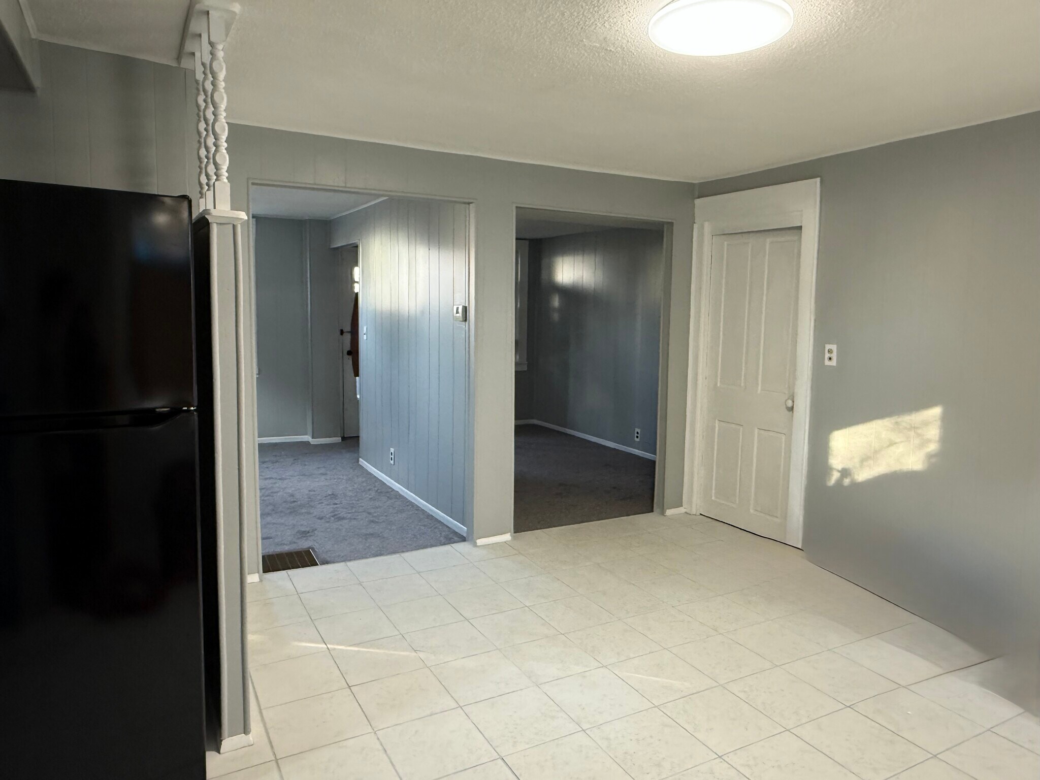 Building Photo - 227 Providence St