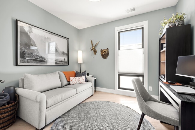 Building Photo - 3900 Kansas Ave NW