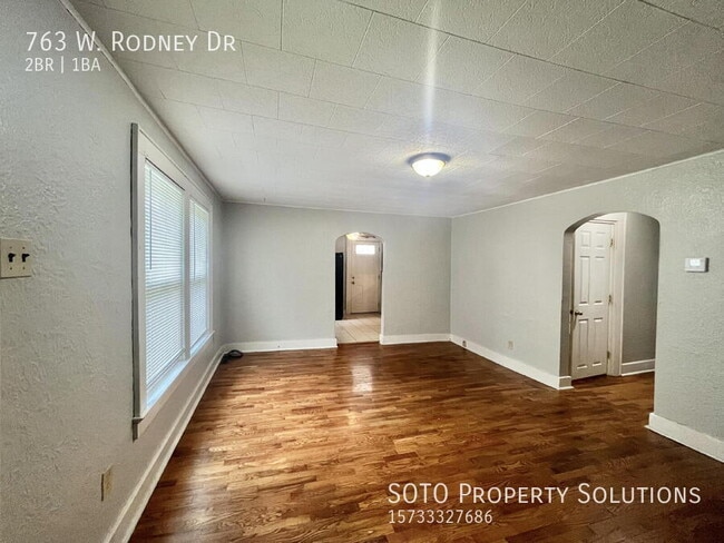 Building Photo - 763 W Rodney Dr
