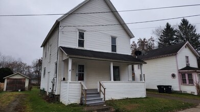 Building Photo - Four Bedroom Single Family Home for Rent in Salamanca NY!