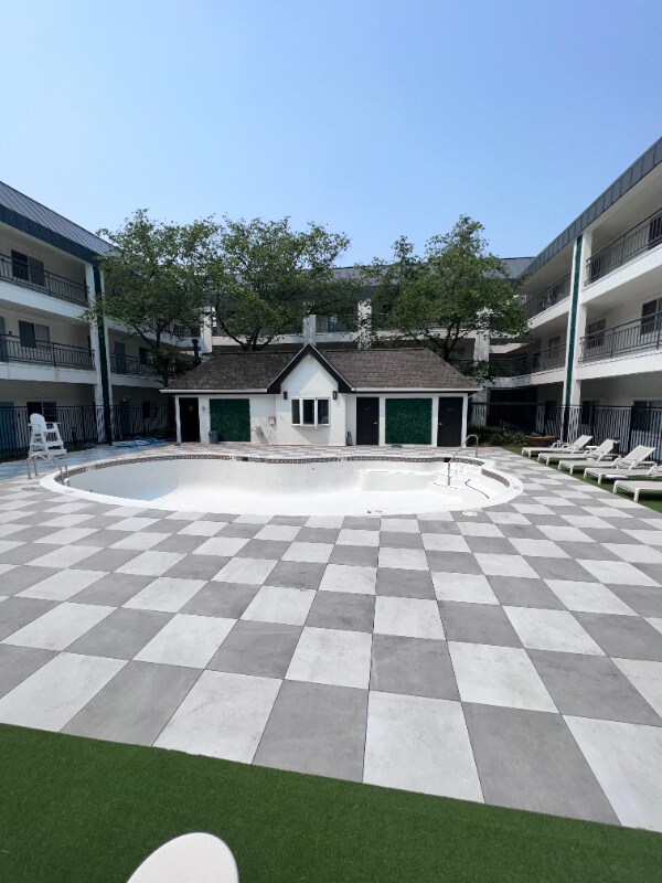 Building Photo - 1380 Piccard Dr