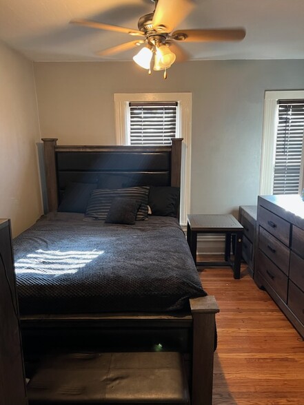 bedroom - 617 Delles Rd