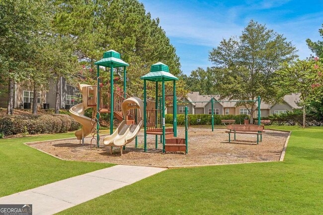 Building Photo - 2757 Keystone Ave