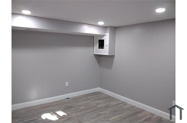 Building Photo - 3 Bedroom with Finished Basement