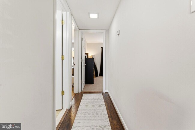 Building Photo - 12219 Stevenson Ct