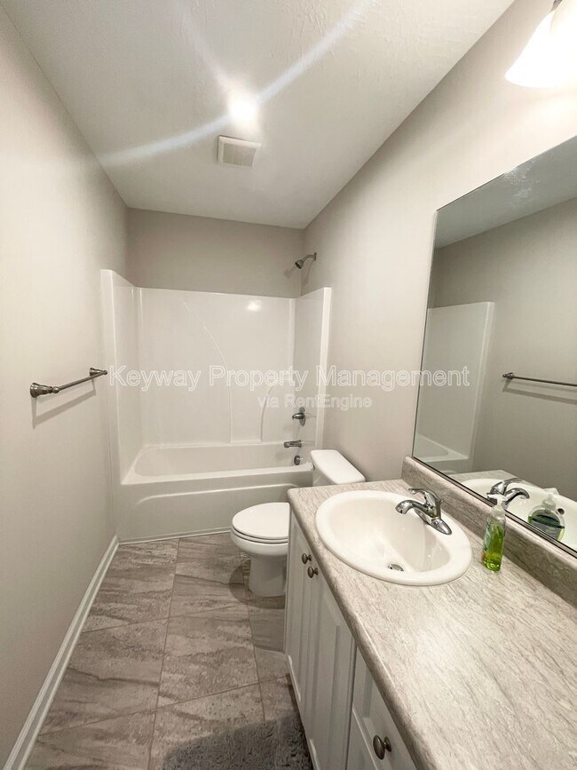 Building Photo - 1206 Cobblefield Dr