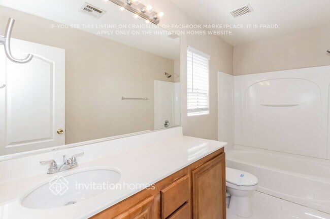 Building Photo - 4535 Pommerelle St