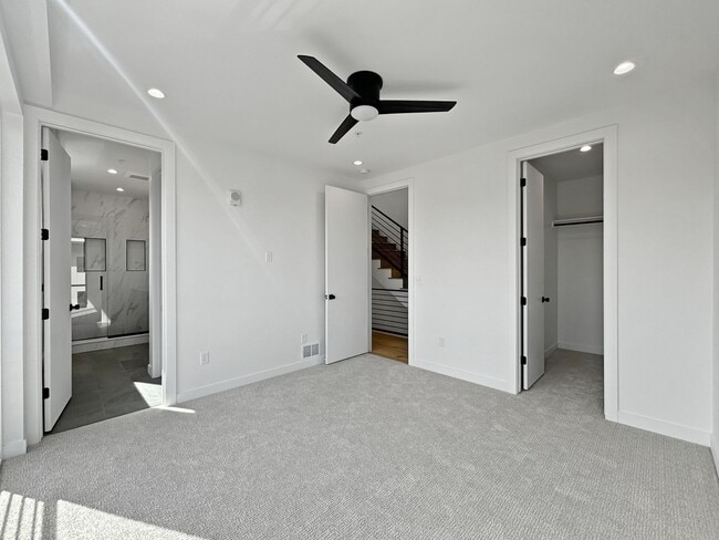 Building Photo - $0 DEPOSIT OPTION. BRAND NEW 4 BED 3 BATH HOME WITH ROOFTOP DECK IN BERKELEY