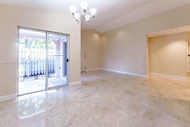 Building Photo - 1462 Springside Dr