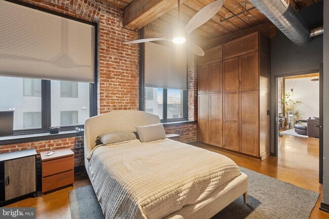 Building Photo - 1147 N 4th St