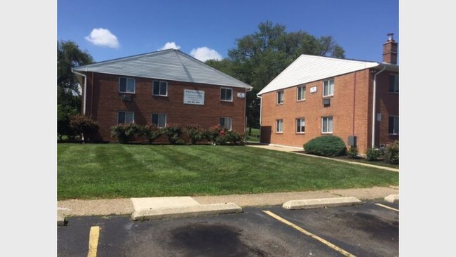 Building Photo - Aston Glen Apartments