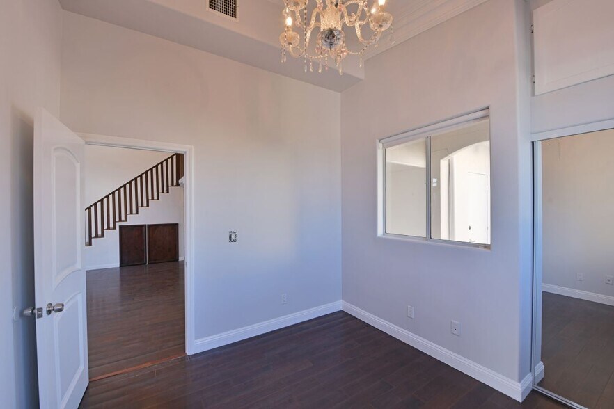 Building Photo - 7929 Blackburn Ave