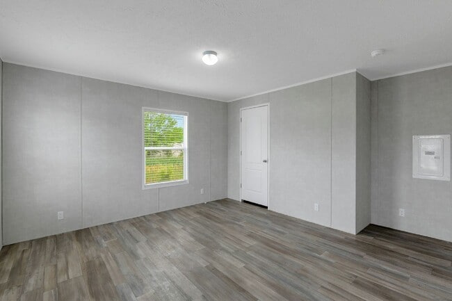 Building Photo - 5108 Burnham Ave