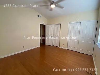 Building Photo - 4237 Garibaldi Pl