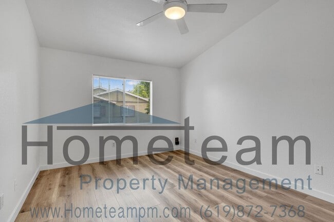 Building Photo - 2 BR/ 2.5 BA 1180 SQFT Eastlake Greens/ Chula Vista Condo