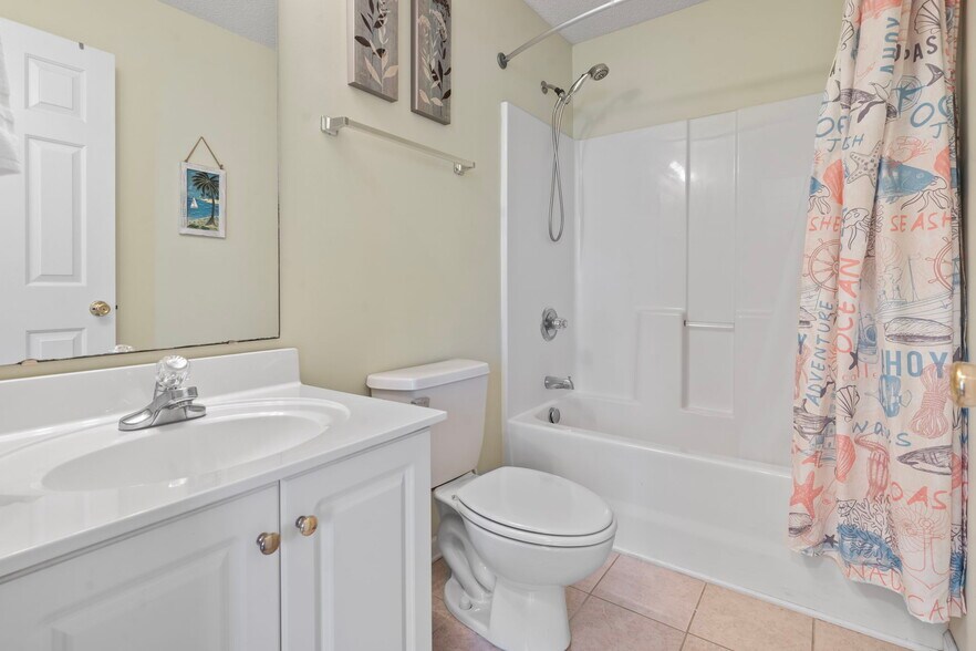 Building Photo - 5077 Capulet Cir