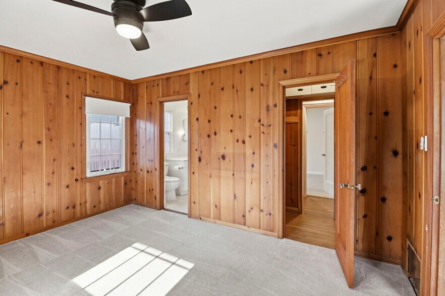 Building Photo - 740 Laurel Ave